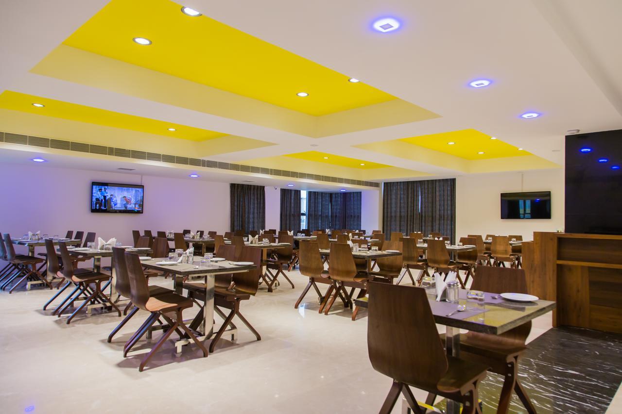Hotel Hills Tirupattur Tiruppatur Bagian luar foto